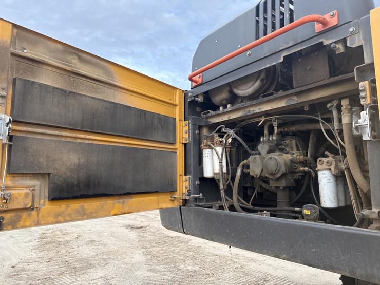 #1881-•-2020-volvo-ec480e-excavator-image-23