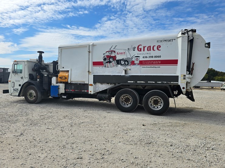 2008-mack-leu613-image-11