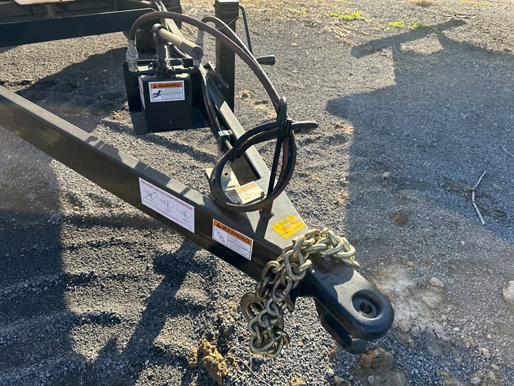 #32832-•-adams-500gal-water-trailer-image-22