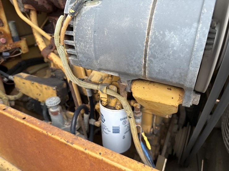 1988-caterpillar-936e-image-51