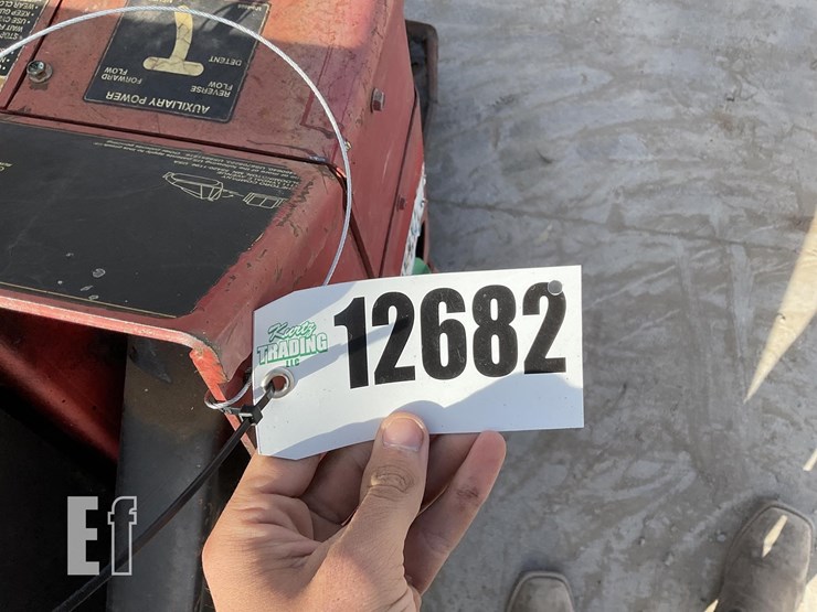 2010-toro-dingo-tx525n-image-16