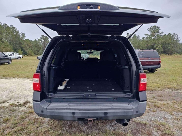 2016-ford-expedition-image-35