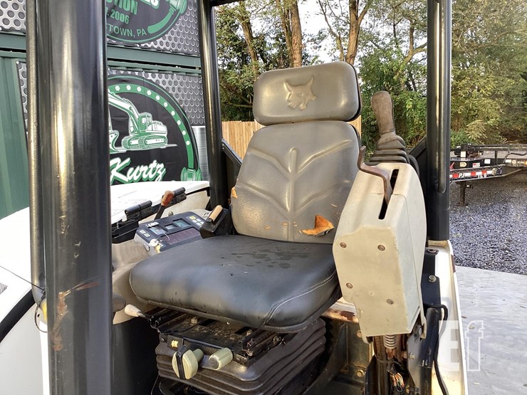 2006-bobcat-435-image-16