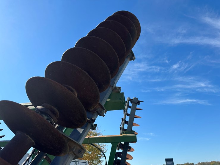 john-deere-637-image-44