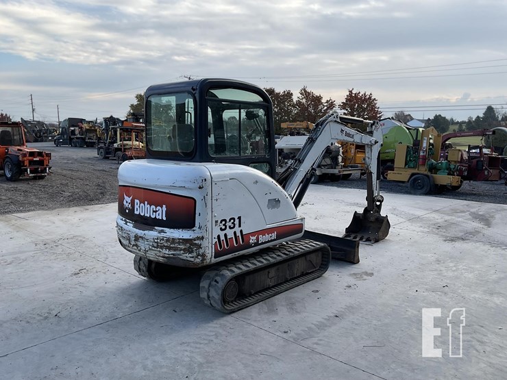 2008-bobcat-331-image-4