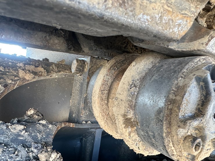 #32824-•-volvo-ec160e-crawler-excavator-w/hydraulic-thumb-image-18