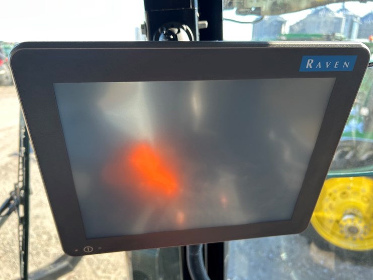 2016-ag-chem-rg1100b-image-51