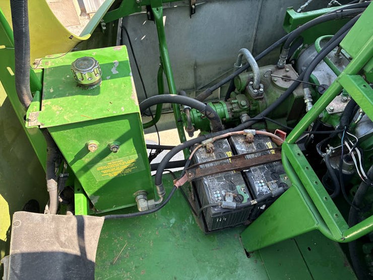 2001-john-deere-9750-image-95