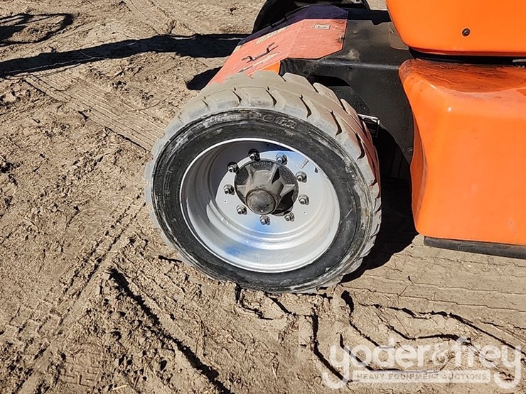 2008-jlg-e450aj-image-17