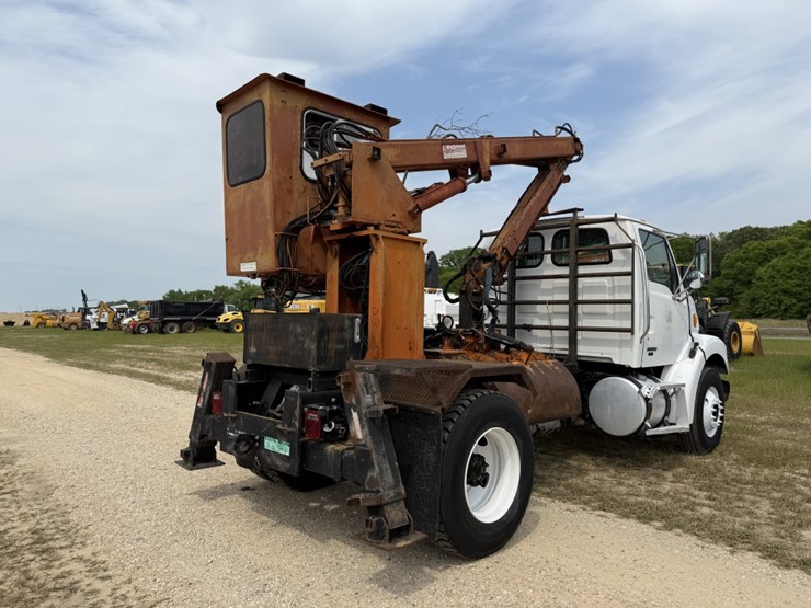 #2898-•-2005-sterling-debris-truck-image-6