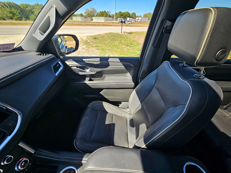 2022-gmc-yukon-xl-image-33