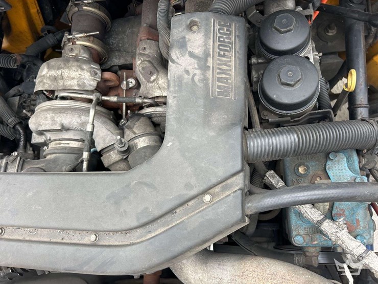 2013-international-durastar-4300-image-9