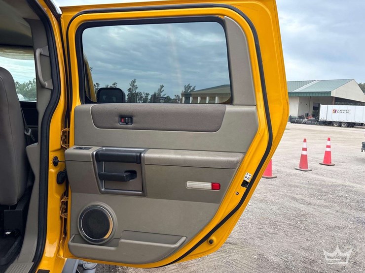 2003-hummer-h2-image-19