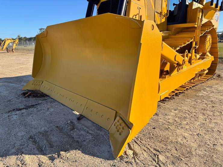 2019-caterpillar-d8t-image-17