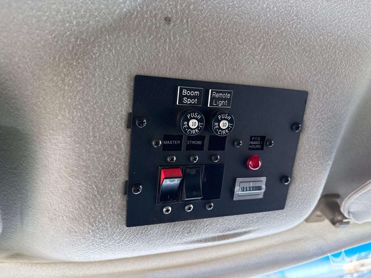 2006-chevrolet-express-3500-image-20