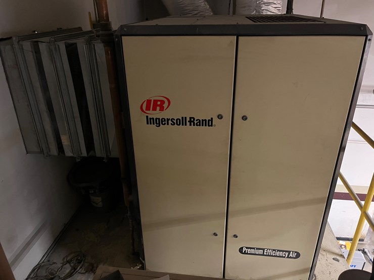#16033-•-ingersoll--rand-compressor-image-2
