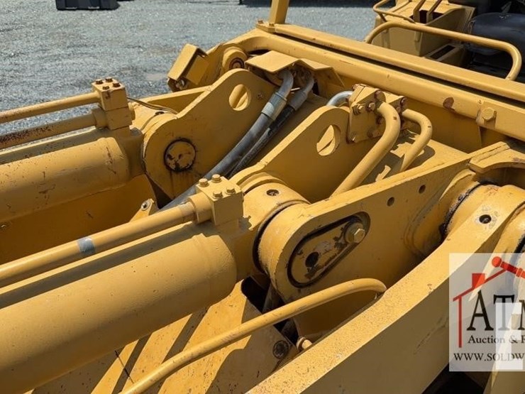 1988-caterpillar-973-image-18