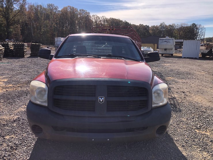 2008-dodge-2500-image-11