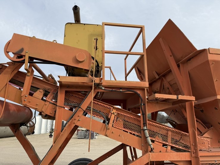 john-deere-8-image-21