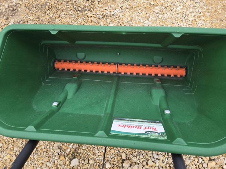 #5949-•-turf-builder-2-wheel-seeder-image-3