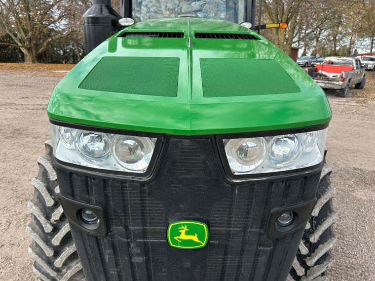 2014-john-deere-8270r-image-7