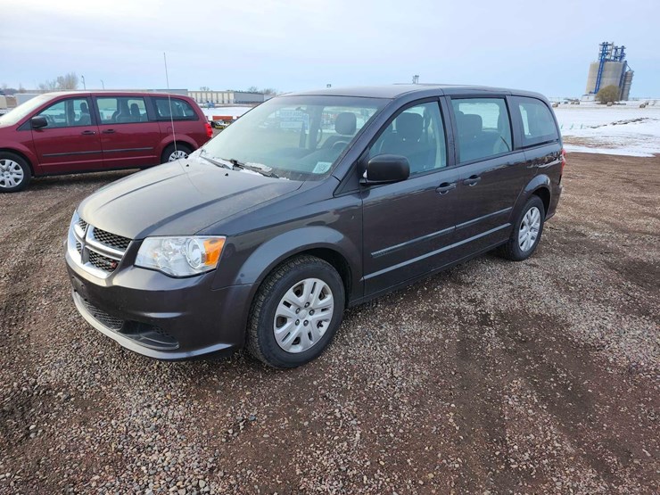 2015-dodge-grand-caravan-image-1