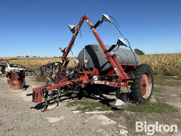 case-ih-2800-image-1