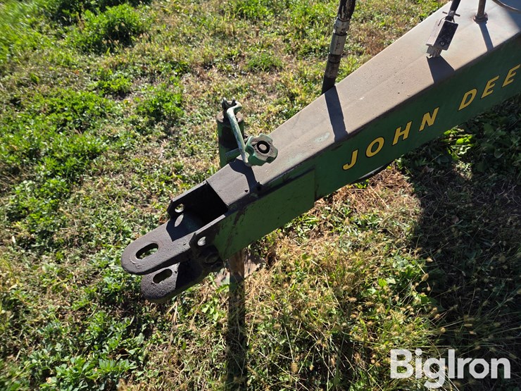 john-deere-7000-image-9