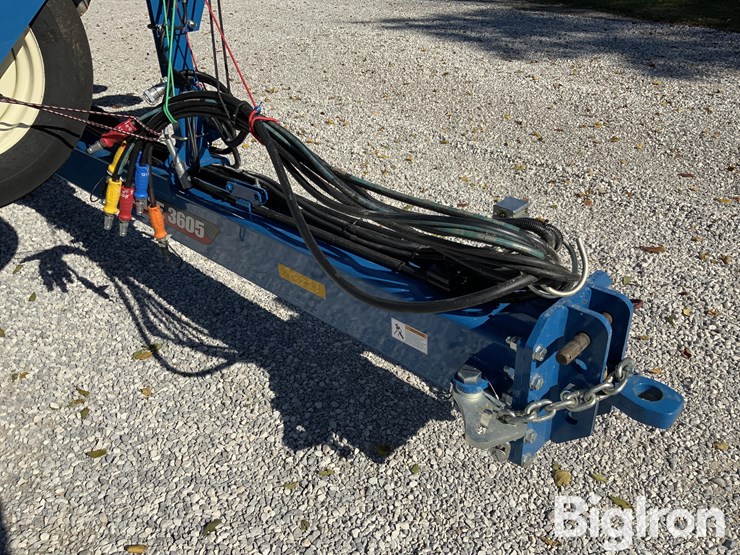 2023-kinze-3605-image-10