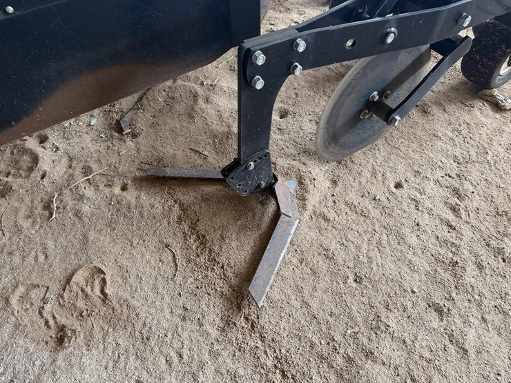 2021-b-&-h-9100-image-26