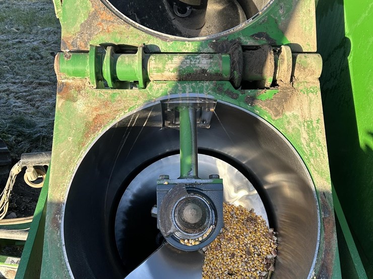 2010-parker-1348-image-53