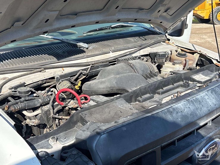 2008-ford-e350-image-5