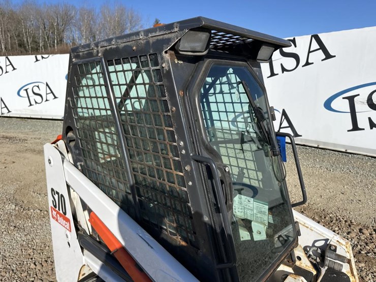 2015-bobcat-s70-image-21