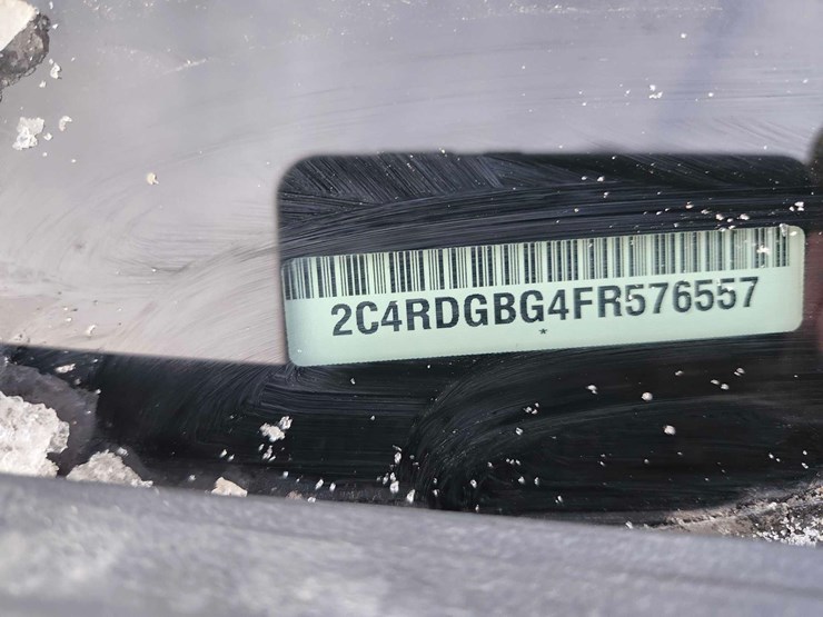 2015-dodge-grand-caravan-image-51