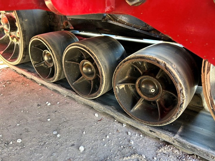 2013-case-ih-steiger-550-image-56