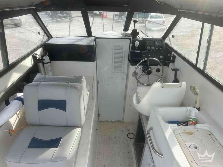 1992-byq-boat-and-trailer-image-12