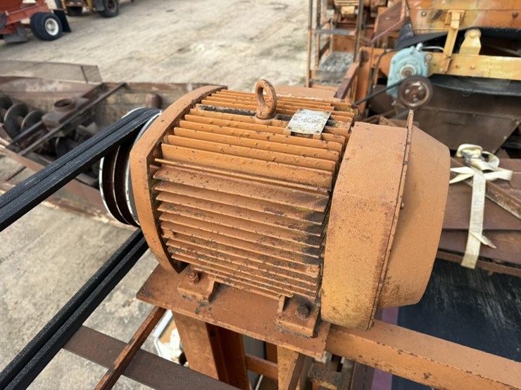 cedarapids-5x16-image-77