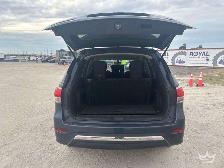 2015-nissan-pathfinder-image-29