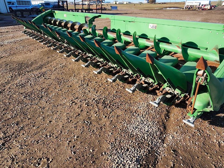 2012-john-deere-618c-image-9