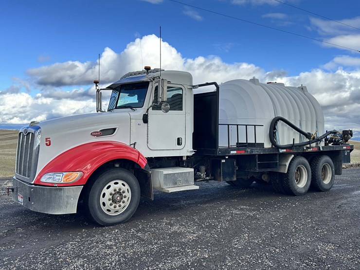 2008-peterbilt-386-image-1