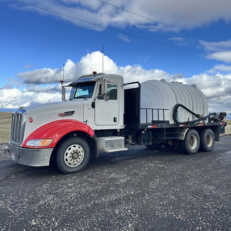 2008 PETERBILT 386