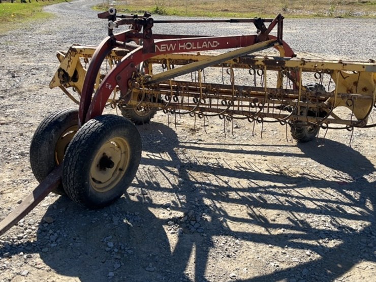 new-holland-256-image-1