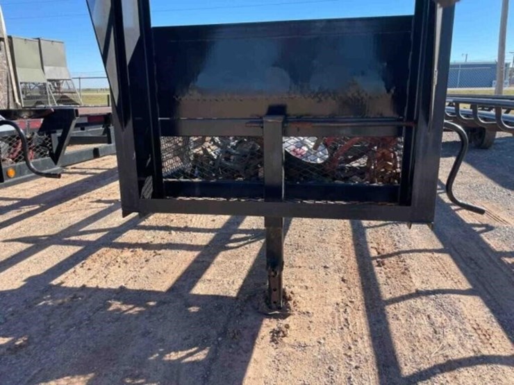 2011-maxey-gn-pipe-trailer-image-3