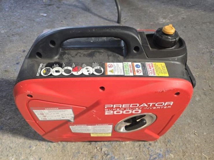 predator-2000-super-quiet-generator-image-2