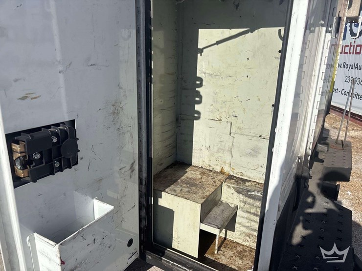 2015-chevrolet-silverado-3500hd-image-20