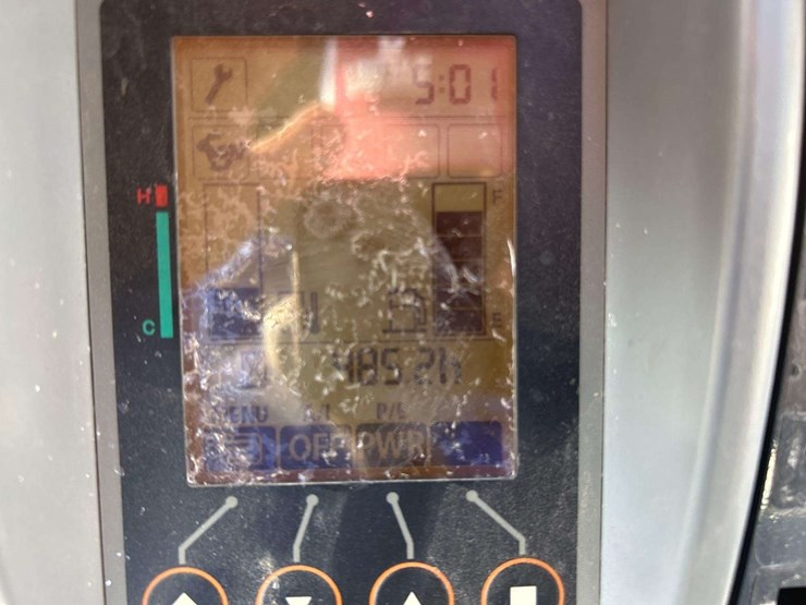 2017-deere-35g-image-6