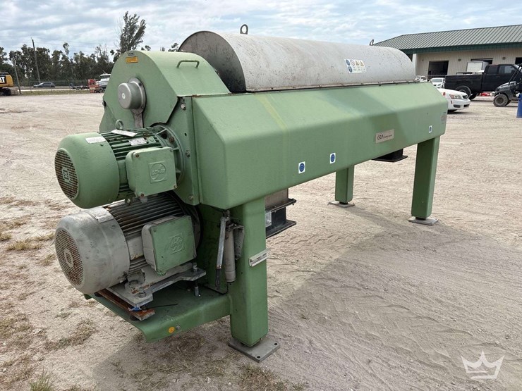 2006-dewatering-and-drying-centrifuge-image-3