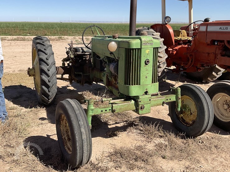 john-deere-420-image-4