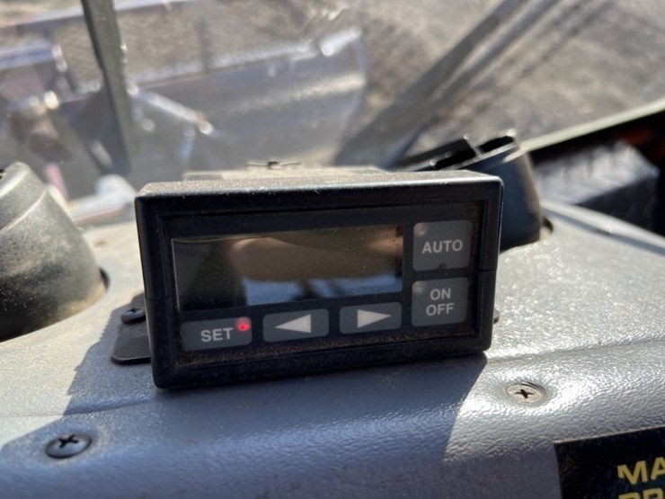 2000-tucker-terra-2000-sno-cat-image-28