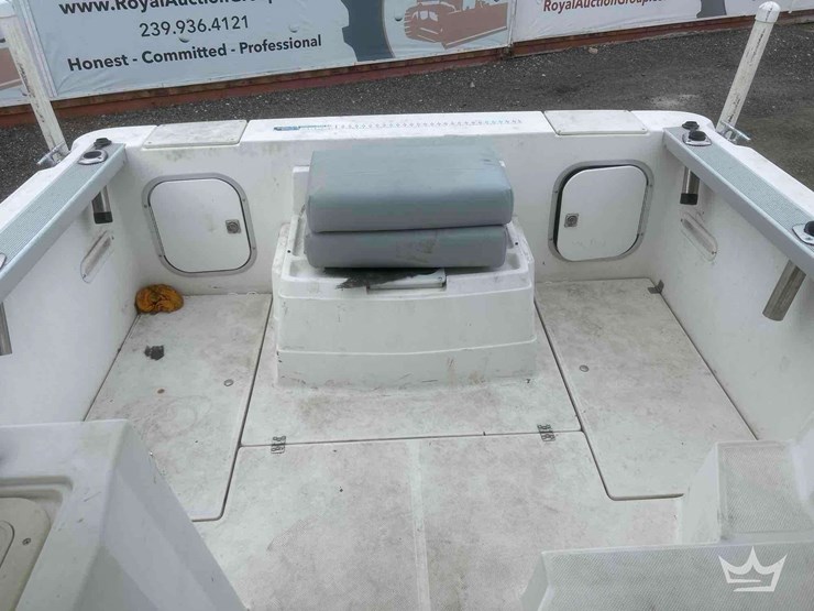 1992-byq-boat-and-trailer-image-25